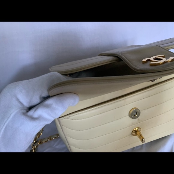 🥳Chanel flap bag beige SOFTEST lamb skin. - Picture 5 of 9